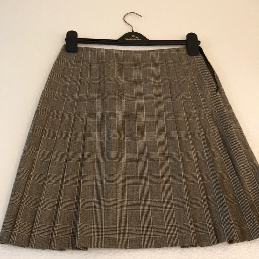 Brooks Brothers Women’s Pleated Skirt
